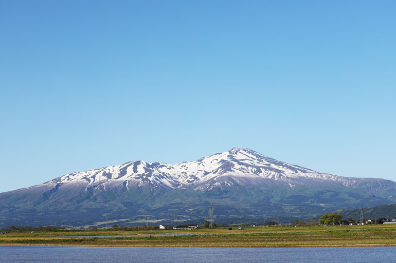 やまがた　鳥海山　庄内平野