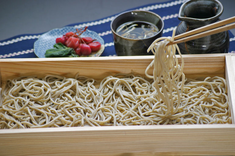 芋煮会　寒だら鍋　山形蕎麦