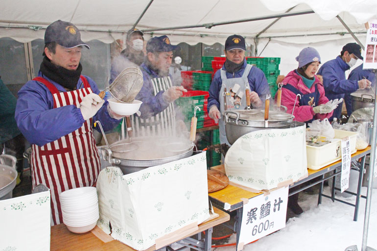 芋煮会　寒だら鍋　山形蕎麦