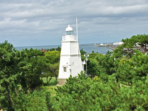 酒田湊　六角灯台　北前船